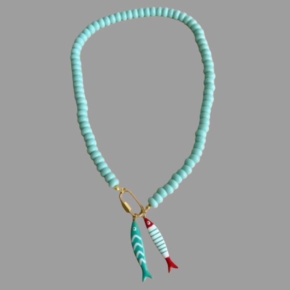 Assymetrical resin pendant necklace; 2.76"Lx1.18"W; nwot - Picture 3 of 4